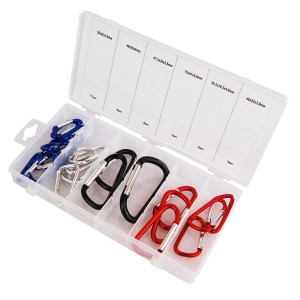Sortimentsbox mit 25 farbigen Tifler Karabinerhaken aus Aluminium in verschiedenen Größen.