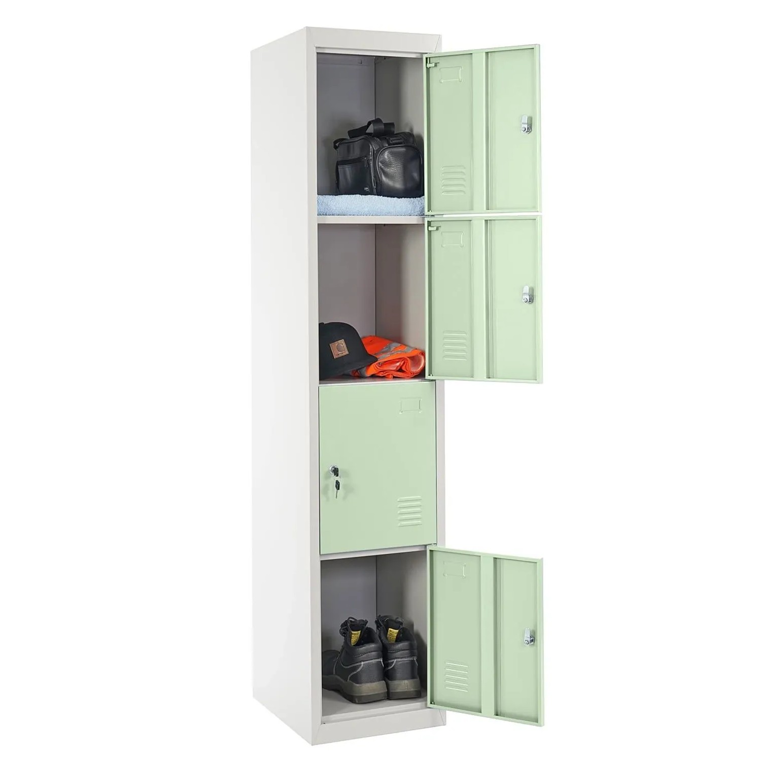 Hoher Proregal Metall-Spind mit grünen, abschließbaren Fächern, teils geöffnet mit Kleidung und Schuhen. Ideal für Büroschränke.
