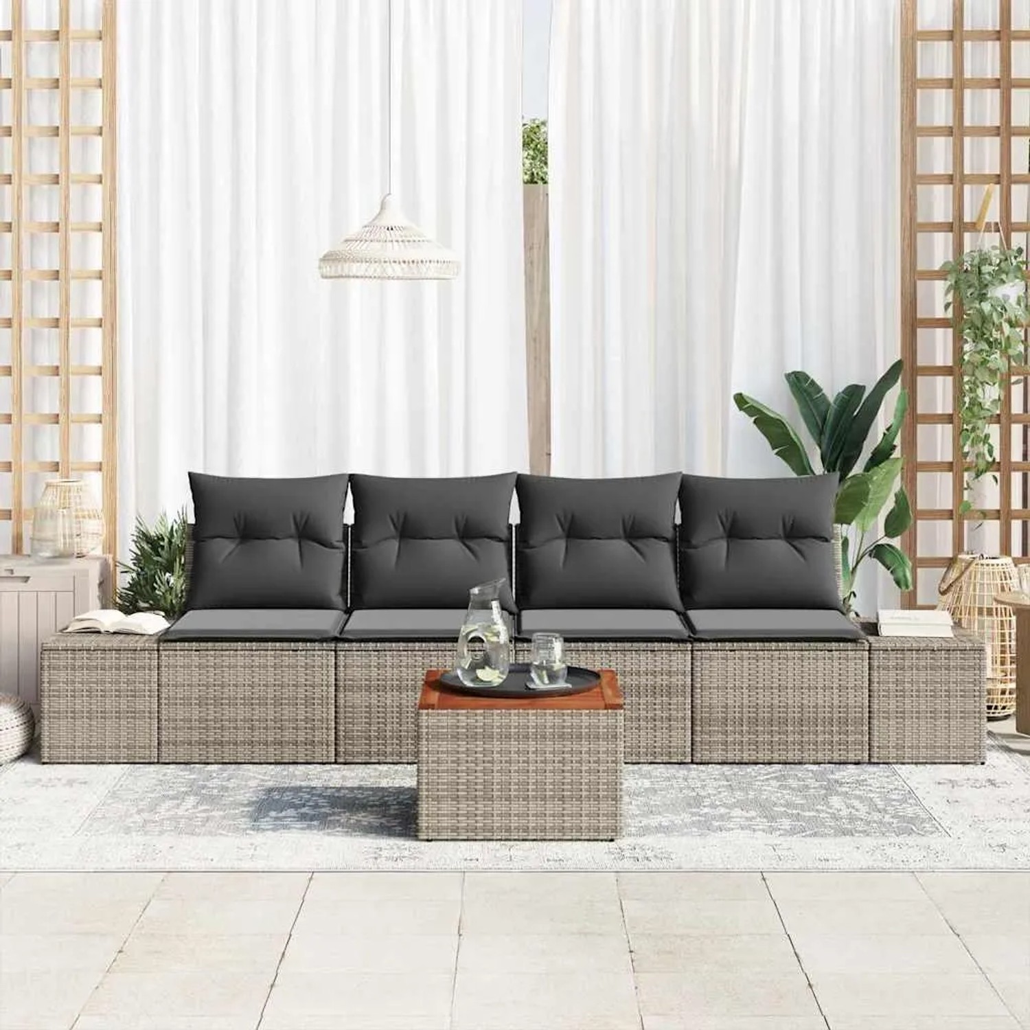 Graues 5-teiliges vidaXL Garten-Sofa-Set aus Poly Rattan mit Kissen und Tisch.