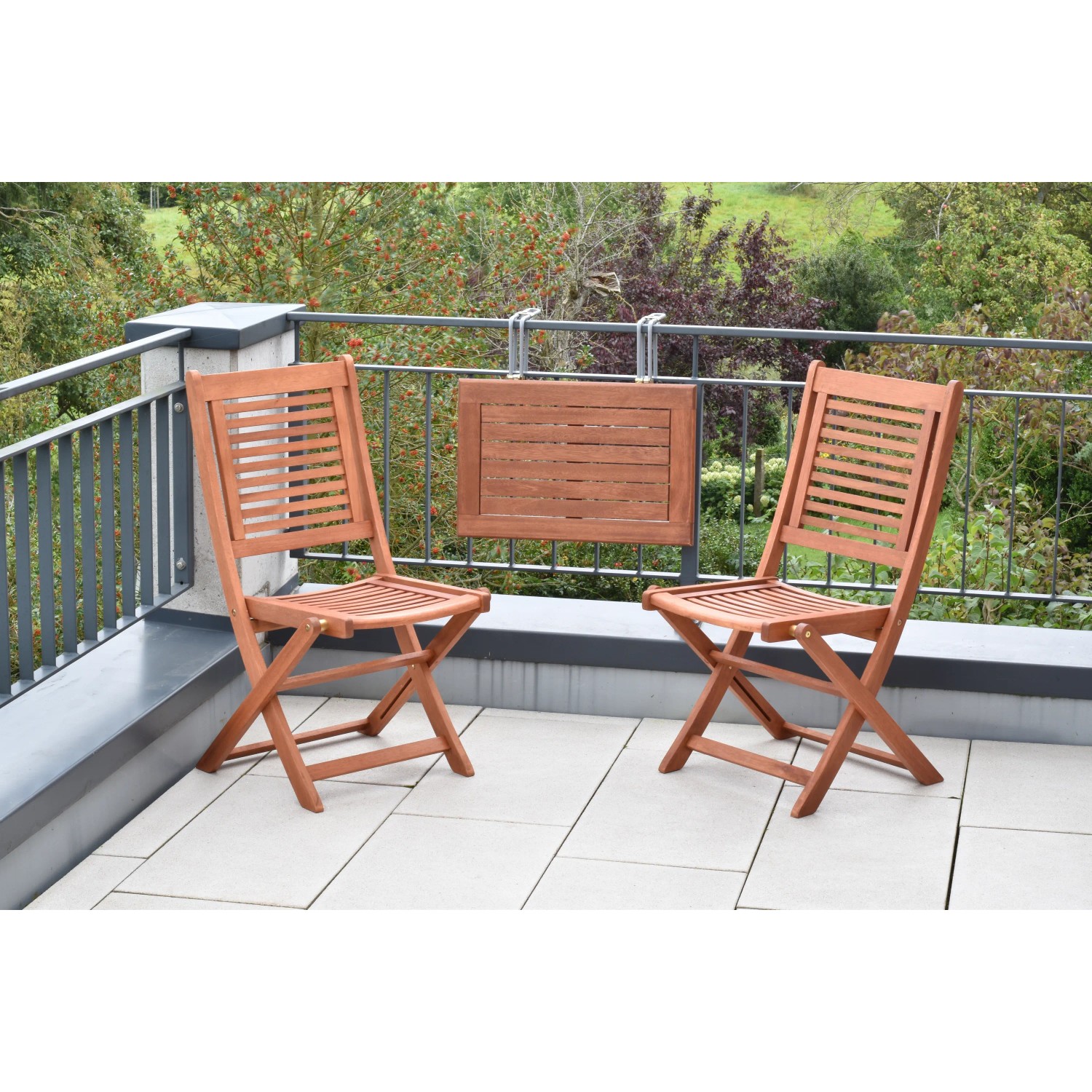 Merxx Cordoba 3-tlg. Gartenmöbel-Set mit Klappstühlen und Balkonhängetisch aus Eukalyptusholz.