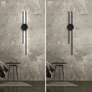 Schwarze Lamkur LED-Wandleuchte Lana, an und aus, modernes Design für Innenräume.