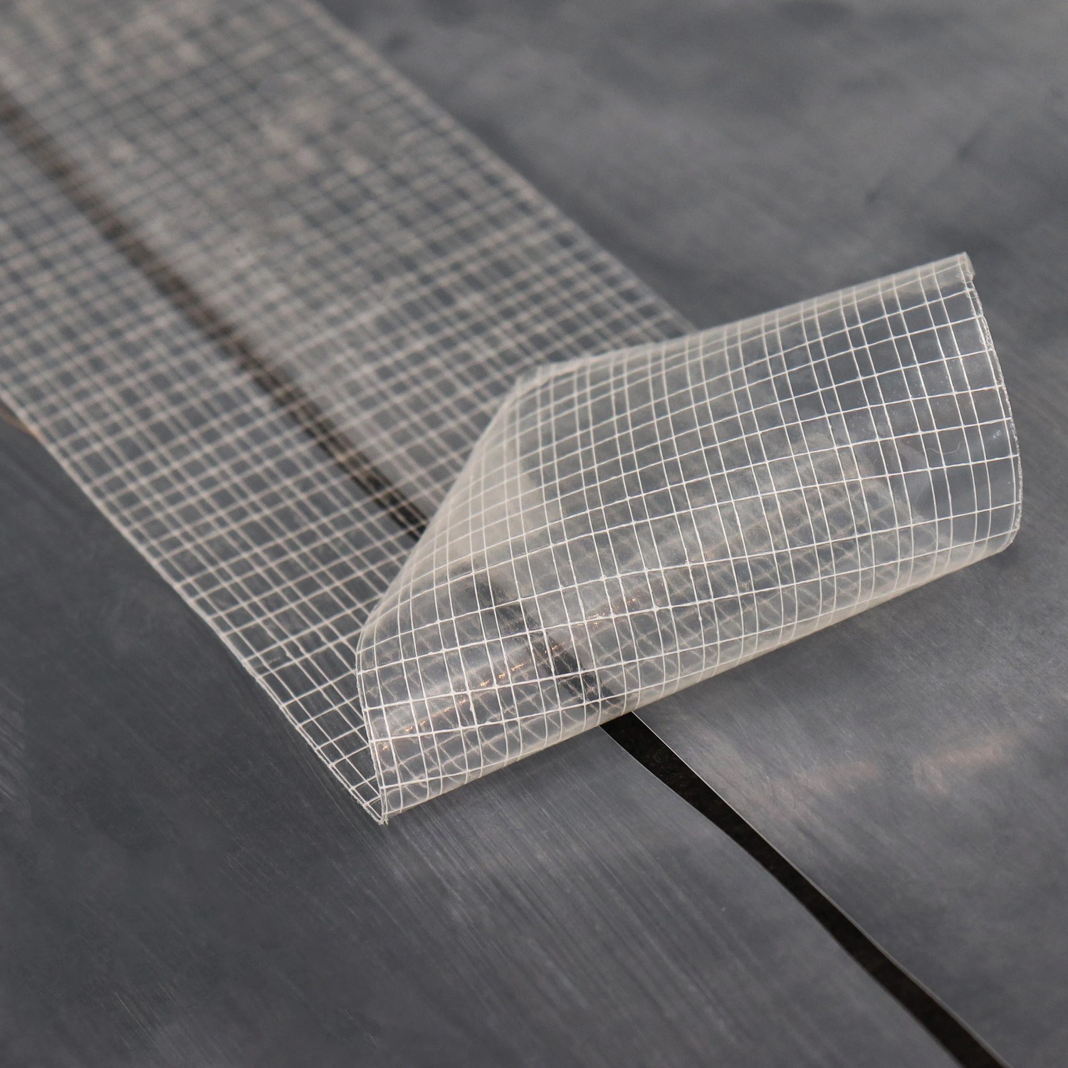 Aquagart Reparaturklebeband für Gewächshausfolie, Gitterfolie, UV-beständig, 8cm x 15m.