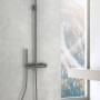 Aurlane Duschsystem Industrial Elegance mit Kopf- und Handbrause in Grau.