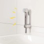 Grohe QuickFix Handbrause Vitalio Trigger Spray 30 Chrom an weißer Wand.