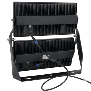 LUXULA Stadion Fluter 500W, LED Baustrahler mit Kühlkörper und Kabelanschluss.