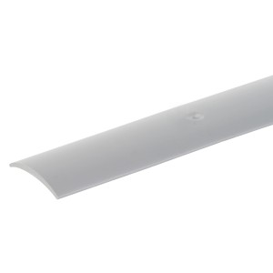 Graues Bodenausgleichsprofil aus Kunststoff, 1 mm stark, 30 mm breit und 900 mm lang.
