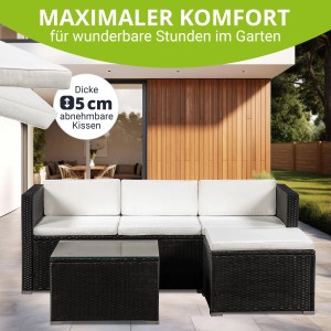 Schwarze Polyrattan Lounge Punta Cana mit creme Bezügen, bestehend aus Sofa, Hocker und Tisch. Gartenmöbel für Terrasse und Garten.