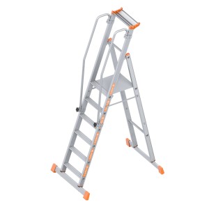 Layher Topic 1074 Plattformleiter mit 6 Stufen, Aluminium, mit Handlauf und Ablageschale.