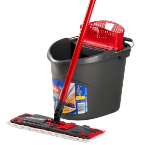 Vileda UltraMax Bodenwischer Komplett-Set mit Eimer und Auswringer für die Bodenreinigung.