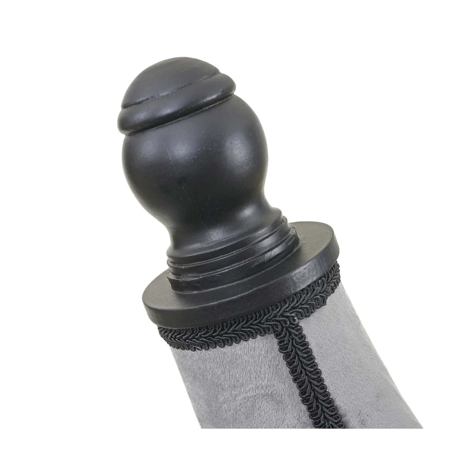 MCW Schneiderpuppe T220: Grauer Samt-Torso mit schwarzem Holzknauf und Zierborte.