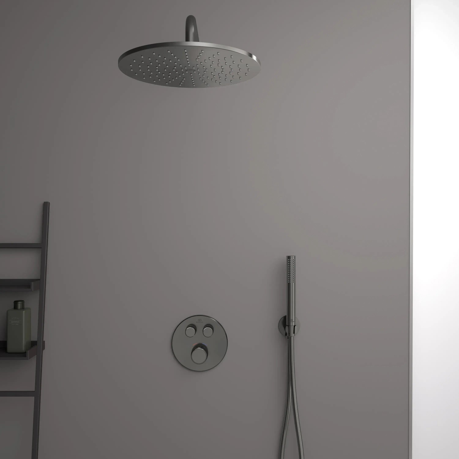 Ideal Standard Brausehalter Idealrain Atelier in Grau mit Kopf- und Handbrause.