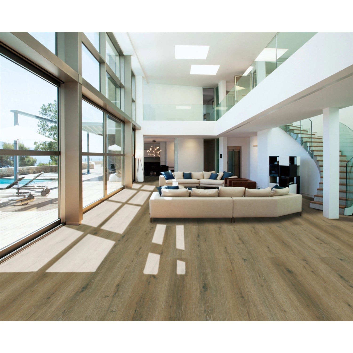 Verlegter Click-Vinylboden Eiche Monza in modernem Wohnzimmer mit viel Tageslicht.