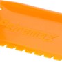 Oranger Petromax Schaber mit Rillen für Gusseisen, Grillutensil aus Polypropylen.