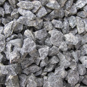 Gabiona Hyperit Zierkies, 32-56 mm, 500 kg. Dunkelgrauer Naturstein für Gabionenfüllung und Gartengestaltung.