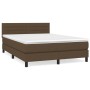 Dunkelbraunes vidaXL Boxspringbett 140x190 cm mit Matratze und Kopfteil.