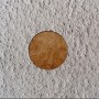 Loch in Wand gefüllt mit Fischer Reparaturspachtel Gow, beige. Kleber für Innen- und Außen.