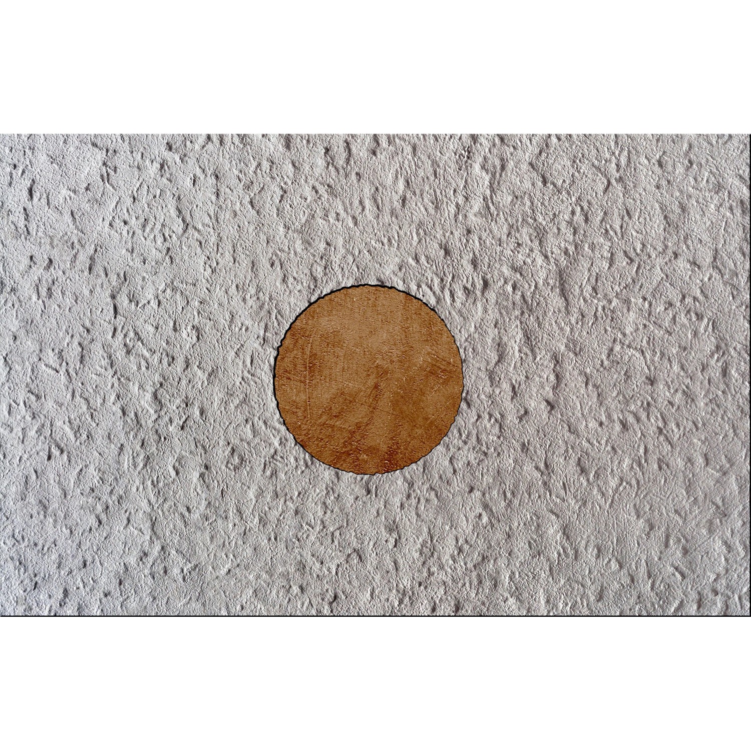 Loch in Wand gefüllt mit Fischer Reparaturspachtel Gow, beige. Kleber für Innen- und Außen.