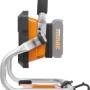 Worx Akku-Lampe 20V WX026.9, LED-Baustrahler mit Akku und Haken.