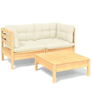 3-tlg. Gartenlounge-Set aus Kiefernholz mit creme Kissen, bestehend aus Sofa und Tisch.