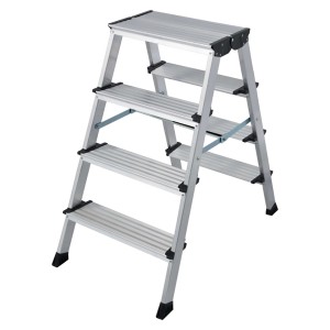 Euroline Klapptritt mit 4 Stufen aus Aluminium. Kompakte Leiter für den Innenbereich.