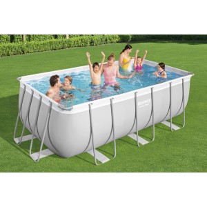 Bestway Frame Pool-Set Power Steel, 412x201x122 cm, lichtgrau, mit Familie im Wasser.