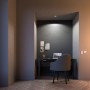 Philips Hue Milliskin Einbauspot, rechteckig, silber, in einem modernem Arbeitszimmer.