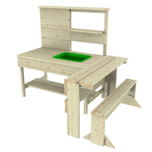 OutdoorToys Matschküche Skorpion mit Sitzbank aus unbehandeltem Holz und grüner Wanne.