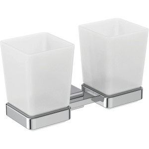Ideal Standard IOM Cube: Doppelter Mundgläserhalter mit satinierten Gläsern und Chrom-Halterung.