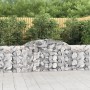 8er Set vidaXL Gabionen mit Hochbogen, 300x30x80/100 cm, aus verzinktem Eisen, befüllt mit Steinen.