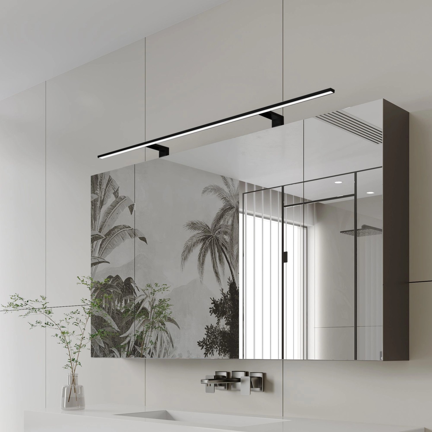 Schwarze Spectraline LED Spiegelleuchte, 120cm, für Badezimmer mit IP44 Schutz.