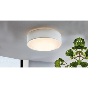 Weiße EGLO Deckenleuchte REVILLA 1-flammig, Textilschirm, Durchmesser 38cm. Ideal für Wohn- und Schlafzimmer.