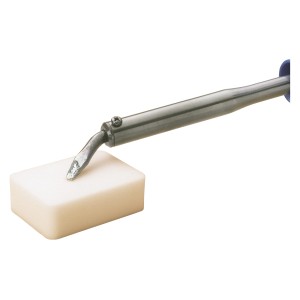 LUX Salmiaklötstein (80g) mit Lötkolben zum Reinigen der Lötspitze.