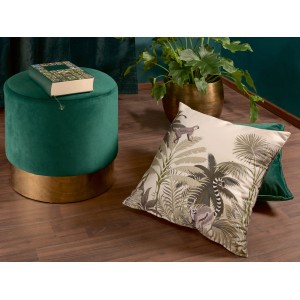 Beiges Kissen Dschungel Glam Forest 45x45 cm mit Dschungelmotiv und Lemuren auf dem Boden.