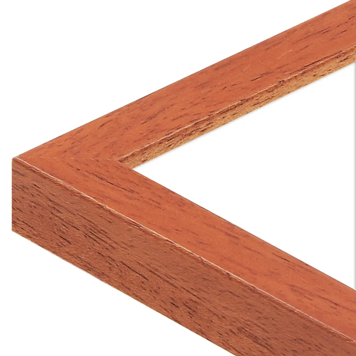 Detailansicht: Bilderrahmen aus Massivholz in Kirschbaum-Optik, 30x40 cm, modern.