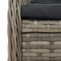 Detailaufnahme: Graue vidaXL Garten-Essgruppe aus Rattan mit dunklen Kissen.