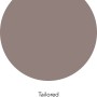 Farbmuster der ELLE DECORATION Wandfarbe Tailored No. 451, matte, gedeckte Farbe.