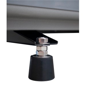 Detailaufnahme des Standfußes der Summer Fun Wärmepumpe Style & Silence 7 kW.