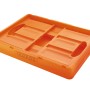 Zusammengeklappte, orange OBI Klappbox mit 46 l Volumen. Praktische Aufbewahrungsbox.