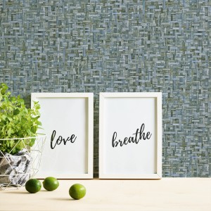 Blaue Vliestapete in Holzoptik "Geflochten Holz" für Küche & Esszimmer.