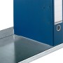Detailaufnahme: Verzinktes PROREGAL Aktenregal mit blauem Aktenordner. Schraubsystem, 4 Ebenen.