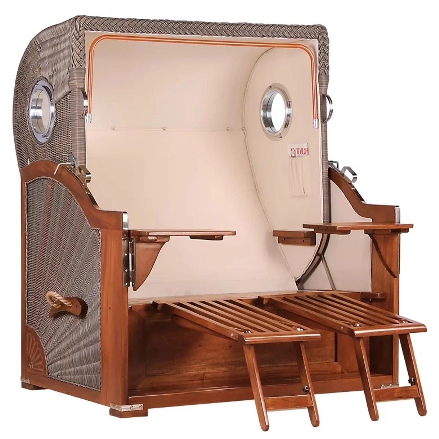 Strandkorb Westerland Mahagoni mit Bullauge, grauem PE-Geflecht und verstellbarem Oberkorb.