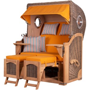 Grauer Teak Strandkorb Ammersee mit Bullauge, ausziehbaren Fußstützen und orangefarbenen Polstern.