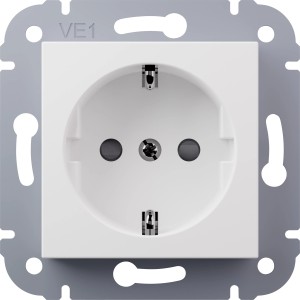 Weiße Schutzkontakt-Steckdose Vilma für die Wandmontage.