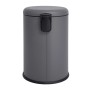 Runder, grauer Svita T20 Treteimer aus pulverbeschichtetem Stahl, 20L, mit schwarzem Pedal.