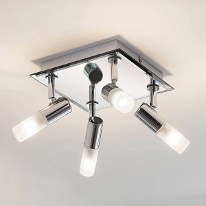 Moderne, 4-flammige Bad-Deckenleuchte Zela in Chrom mit Glas-Leuchtenköpfen. Spritzwassergeschützt.