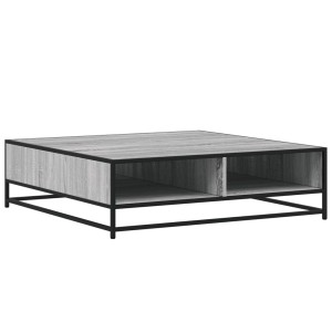 Quadratischer Couchtisch in Grau Sonoma Eiche Optik mit schwarzem Metallgestell und Ablagefach.