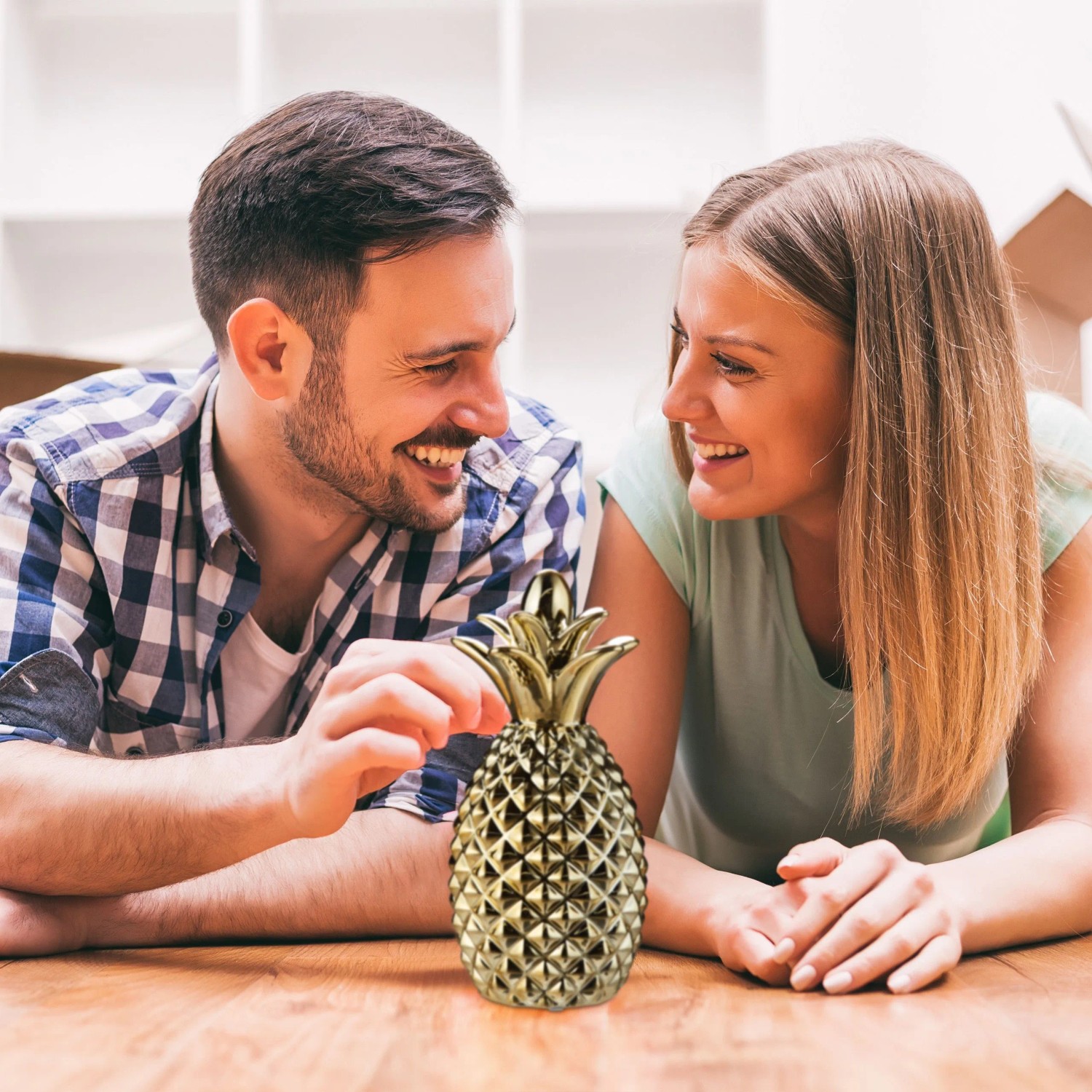 Relaxdays Spardose Ananas Keramik Gold Rutschfest 24 cm x 10,5 cm 650 g_3