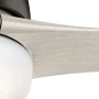 Detailaufnahme: HUNTER Deckenventilator Harmony Bronze mit Leuchte und Eiche hellgrau Flügel.