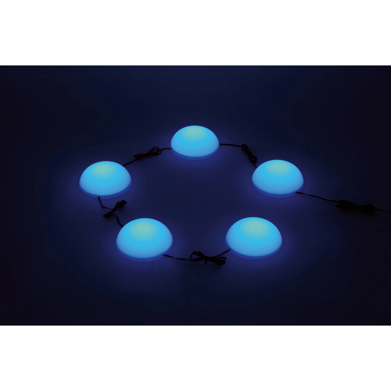 Solar-LED-Dekoleuchte Camporosso mit 5 warmweiß/RGB Halbkugeln, 6,75m lang.