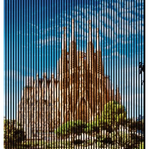 FN Acustico Akustikplatte Barcelona, Schallabsorbierende Akustikpaneele mit Sagrada Familia Motiv.